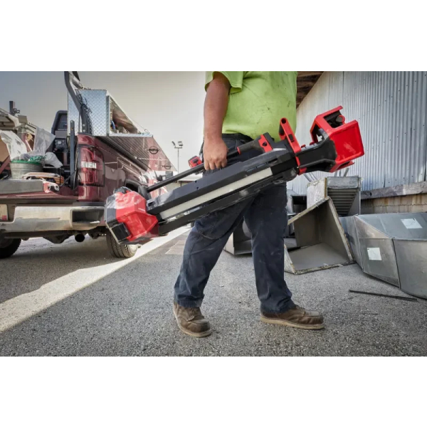 MILWAUKEE M18 HOSALC Vysoce výkonná stojanová svítilna s nabíječkou 4933478116: obrázek 4
