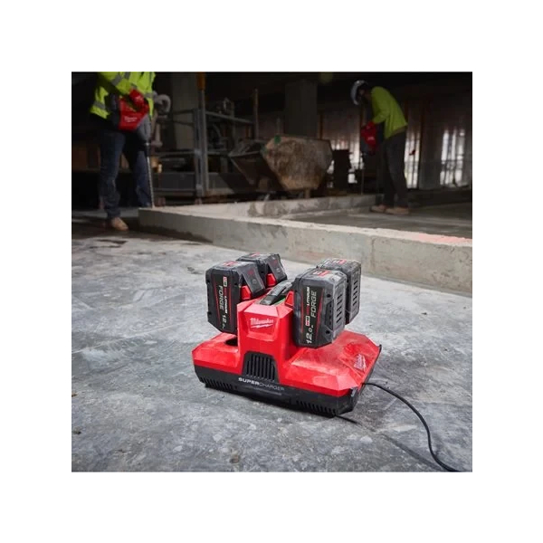 Milwaukee M12-18 MBPSC4 PACKOUT™ Supernabíječka M12™/M18™ pro 4 akumulátory 4932500142: obrázek 2